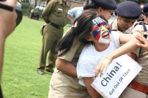 A Tibetan college student being arrested by Indian police. (Photo: Phayul.com)