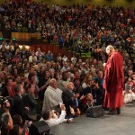 His Holiness greeting old friends in the audience at the Melbourne Convention Centre in Melbourne Photo: Jeremy Russell/OHHDL