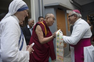 His Holiness visits Mother Teresa’s House in Kolkata on January 12 Photo:Tenzin Choejor/OHHDL